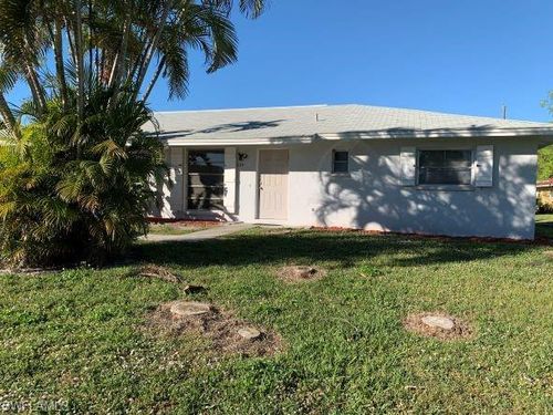 695 110th Ave, Naples, FL, 34108-1817 | Card Image