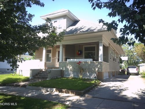 630 Washington Ave, Defiance, OH, 43512-2658 | Card Image