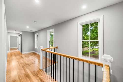 5 Daniel Street, Somersworth, NH, 03878 | Card Image