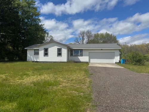 30396 Peavine St, Dowagiac, MI, 49047-9322 | Card Image