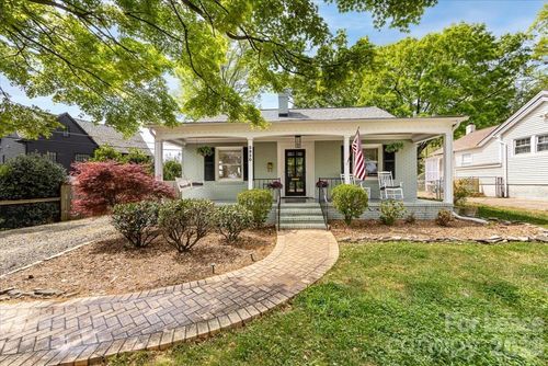 3920 Haven Dr, Charlotte, NC, 28209-2125 | Card Image