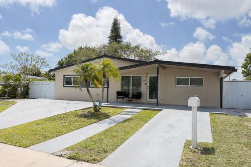 11950 Sw 187th Ter, Miami, FL, 33177-3208 | Card Image