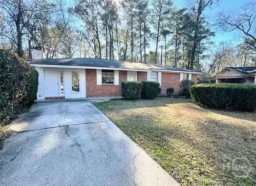 320 Chatham Villa Dr, Garden City, GA, 31408-1912 | Card Image