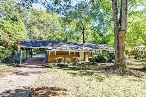 2246 Whites Mill Rd, Decatur, GA, 30032-5613 | Card Image
