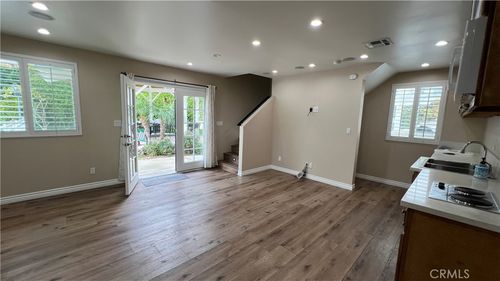 19937 Septo St, Chatsworth, CA, 91311-3543 | Card Image