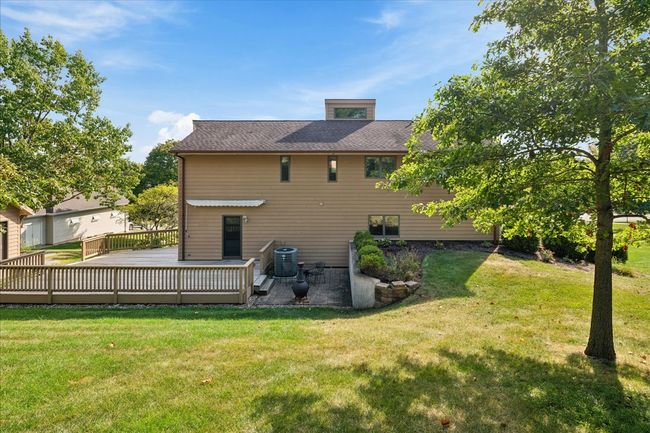131 San Carlos Rd, House other with 3 bedrooms, 3 bathrooms and 6 parking in Minooka IL | Image 32