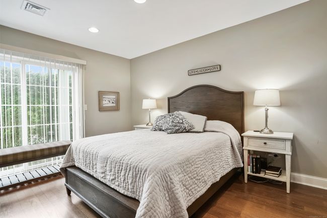 206 - 206 Copper Square Dr, Condo with 2 bedrooms, 3 bathrooms and 2 parking in Bethel CT | Image 11