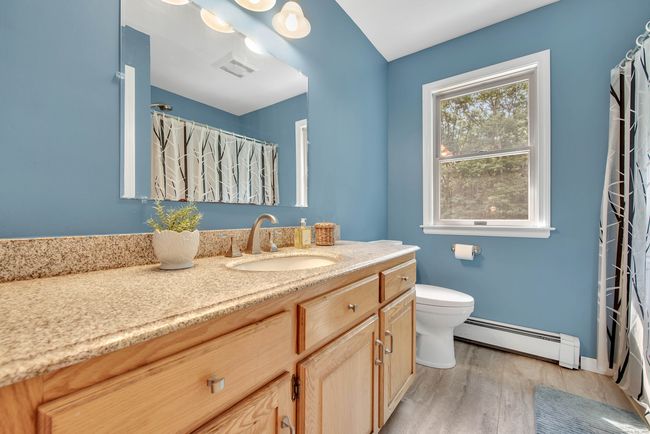 Full Bath- Upper Level for BDR's 2/3 &amp; Bonus RM | Image 27