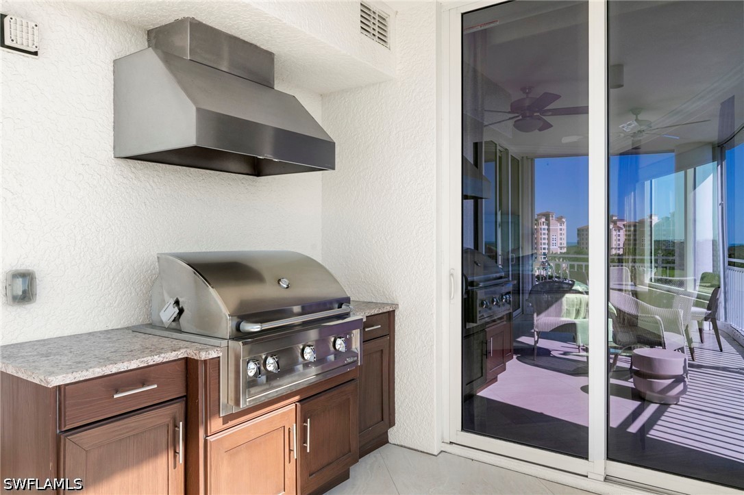 Residential in Naples 5