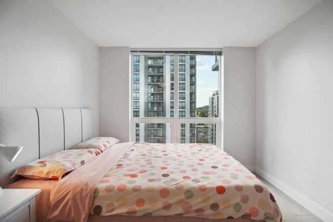 1708 - 3007 Glen Dr, Condo with 1 bedrooms, 1 bathrooms and 1 parking in Coquitlam BC | Image 16
