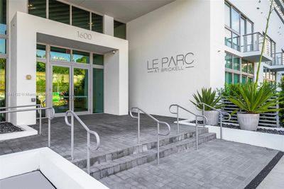 614 - 1600 Sw 1st Ave, Condo with 2 bedrooms, 2 bathrooms and null parking in Miami FL | Image 2