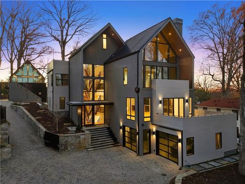 1033 Reeder Cir Ne, Atlanta, GA, 30306-3201 | Card Image