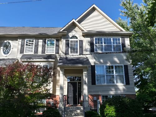 120 Melrose Ct, South Elgin, IL, 60177-1654 | Card Image