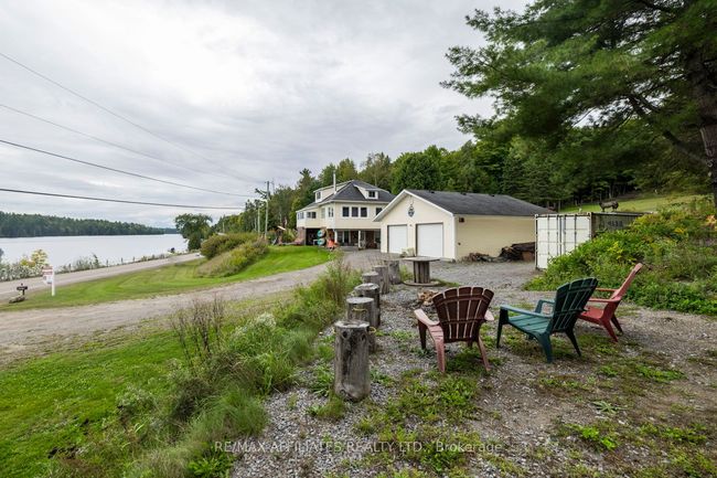 5601 Centennial Lake Rd, House other with 3 bedrooms, 3 bathrooms and 6 parking in Griffith ON | Image 42