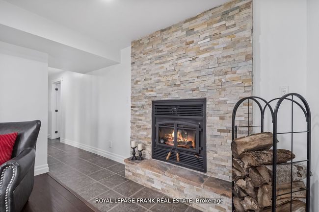 370 Detlor Rd, House other with 4 bedrooms, 3 bathrooms and 12 parking in L'amable ON | Image 25