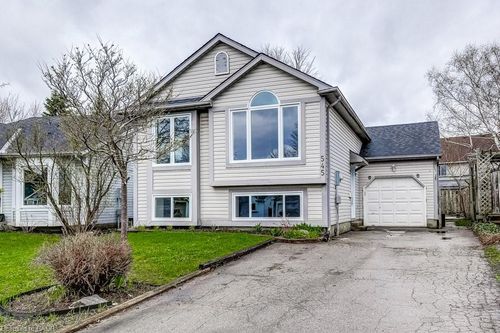545 Trico Dr, Cambridge, ON, N3H5M7 | Card Image
