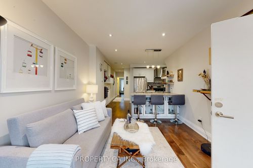 main-635 Christie St, Toronto, ON, M6G3E6 | Card Image