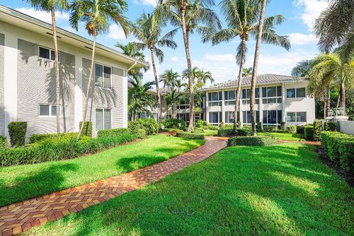 3-a-200 Andrews Ave, Delray Beach, FL, 33483-7171 | Card Image