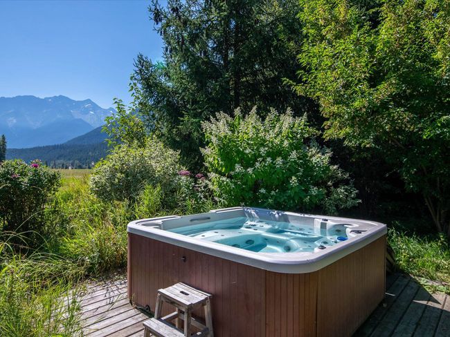 7702 Guthrie Road, House other with 5 bedrooms, 2 bathrooms and 1 parking in Pemberton BC | Image 34