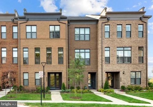 12328 Yellow Buckeye Way, Fairfax, VA, 22030-6813 | Card Image