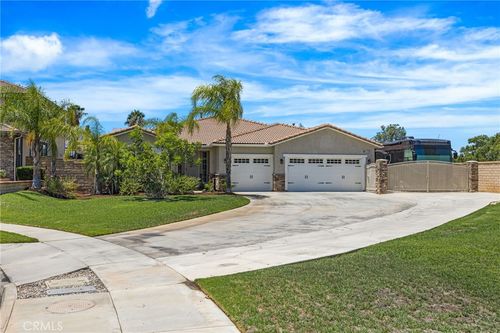 2360 Jean Marie Cir, Corona, CA, 92882-6988 | Card Image
