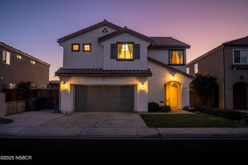 311 Las Flores Dr, Guadalupe, CA, 93434-1852 | Card Image