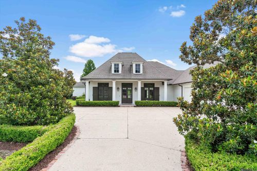 3037 Tradition Ave, Baton Rouge, LA, 70810-0338 | Card Image