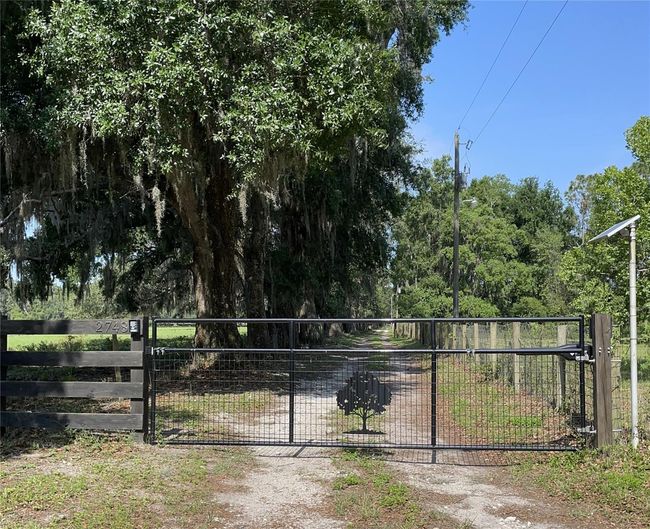 2748 Cr 543, House other with 2 bedrooms, 1 bathrooms and null parking in Sumterville FL | Image 22