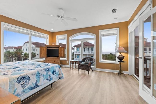 1880 Sunset Dr, House other with 6 bedrooms, 8 bathrooms and 6 parking in St. George Island FL | Image 25