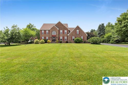 3830 Mcintosh Dr, Orefield, PA, 18069-2015 | Card Image
