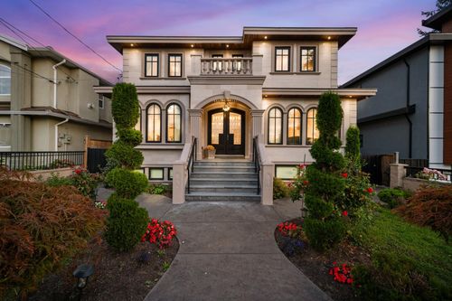 8416 13th Ave, Burnaby, BC, V3N2G9 | Card Image