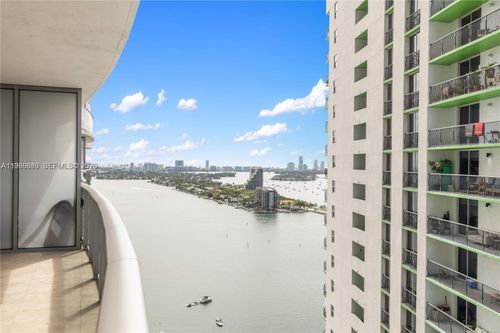 2802-488 Ne 18th St, Miami, FL, 33132-1306 | Card Image