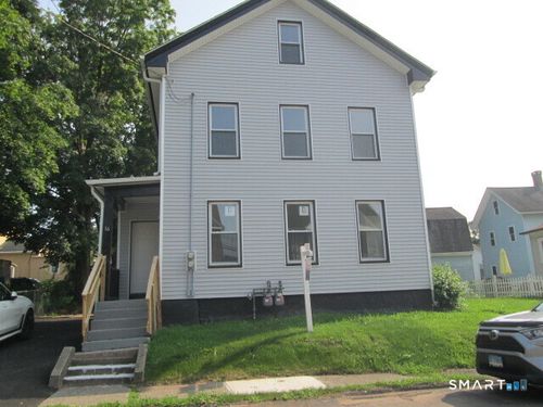16 Winthrop St, Meriden, CT, 06451-6261 | Card Image