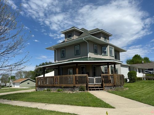 1402 4th Avenue, Belle Plaine, IA, 50208 | Card Image