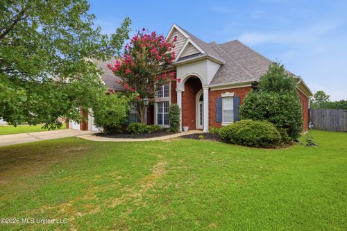 3160 N Rosebrook Circle, Southaven, MS, 38672 | Card Image