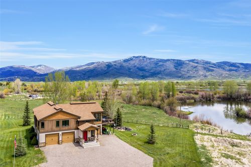 34340 County Road 14, Steamboat Springs, CO, 80487 | Card Image