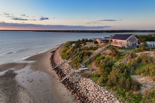 114 4th St, Wellfleet, MA, 02667-3201 | Card Image