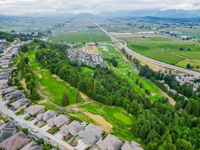 8204 Harvest Place, House other with 6 bedrooms, 4 bathrooms and null parking in Chilliwack BC | Image 36