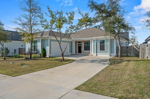 305 Sweet Basil Ln, Niceville, FL, 32578-3440 | Card Image