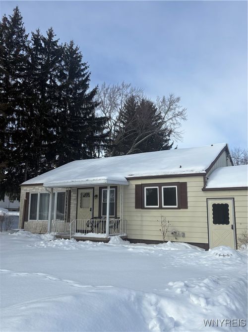 5435 Clinton Street Rd, Batavia, NY, 14020-9723 | Card Image