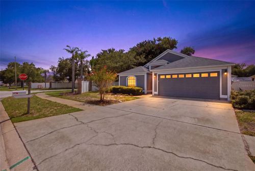 860 Rocky Mountain Ct, Valrico, FL, 33594-9312 | Card Image