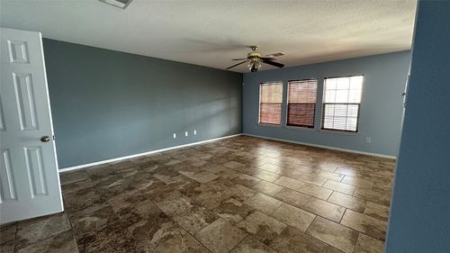 13105 Lofton Cliff Dr, Del Valle, TX, 78617-5746 | Card Image