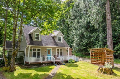 3731 Capstan Lane, Pender Island, BC, V0N2M0 | Card Image