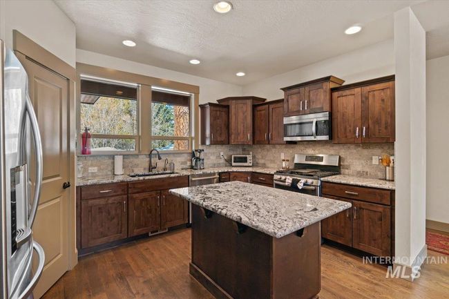 714 Spruce St E, House other with 4 bedrooms, 3 bathrooms and 2 parking in McCall ID | Image 8