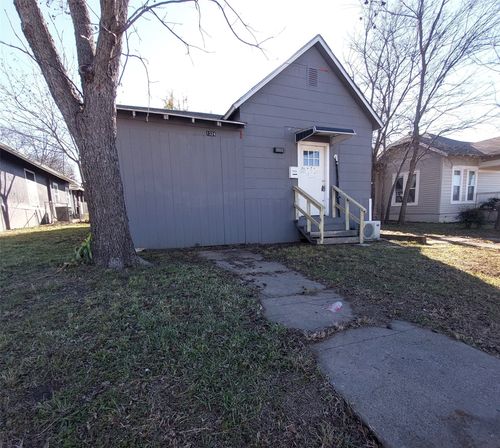 1324 W Morton St, Denison, TX, 75020-1810 | Card Image