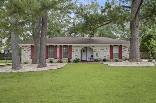 113 Pecan Grove Dr, Hattiesburg, MS, 39402-1218 | Card Image