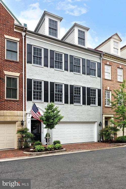 28 Alexander St, ALEXANDRIA, VA, 22314-3873 | Card Image