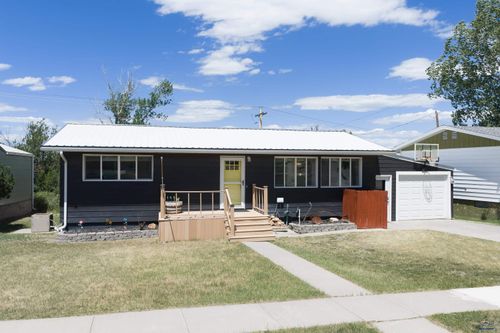 e-street-1004 E St, Edgemont, SD, 57735 | Card Image