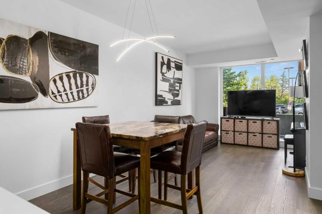 106 - 1025 5 Ave Sw, Condo with 2 bedrooms, 3 bathrooms and 2 parking in Calgary AB | Image 5