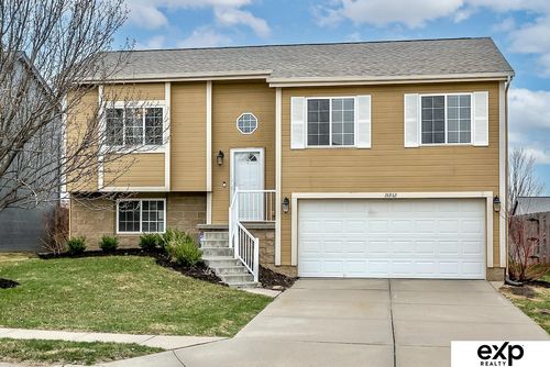 16863 Fowler Avenue, Omaha, NE, 68007 | Card Image